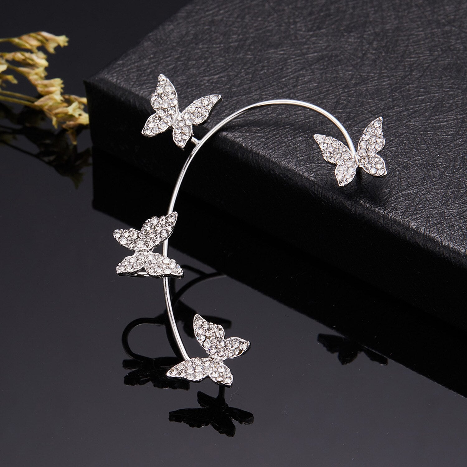 Bijou d'oreille papillon