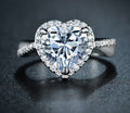 Incroyable bague coeur étincelant zircon