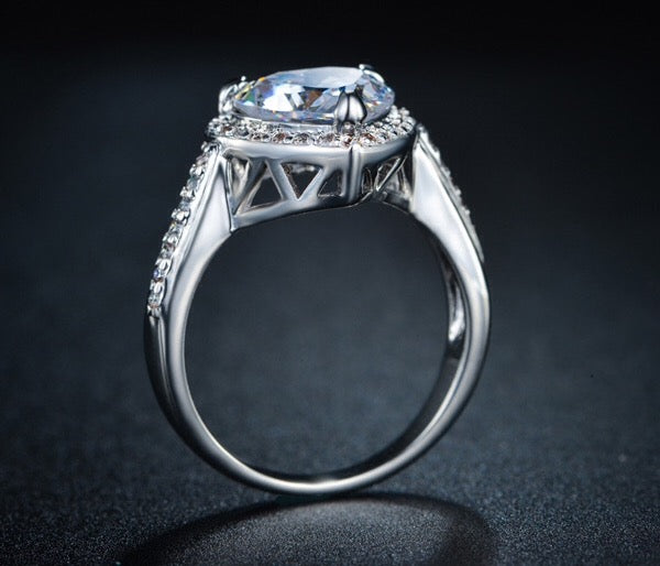 Incroyable bague coeur étincelant zircon